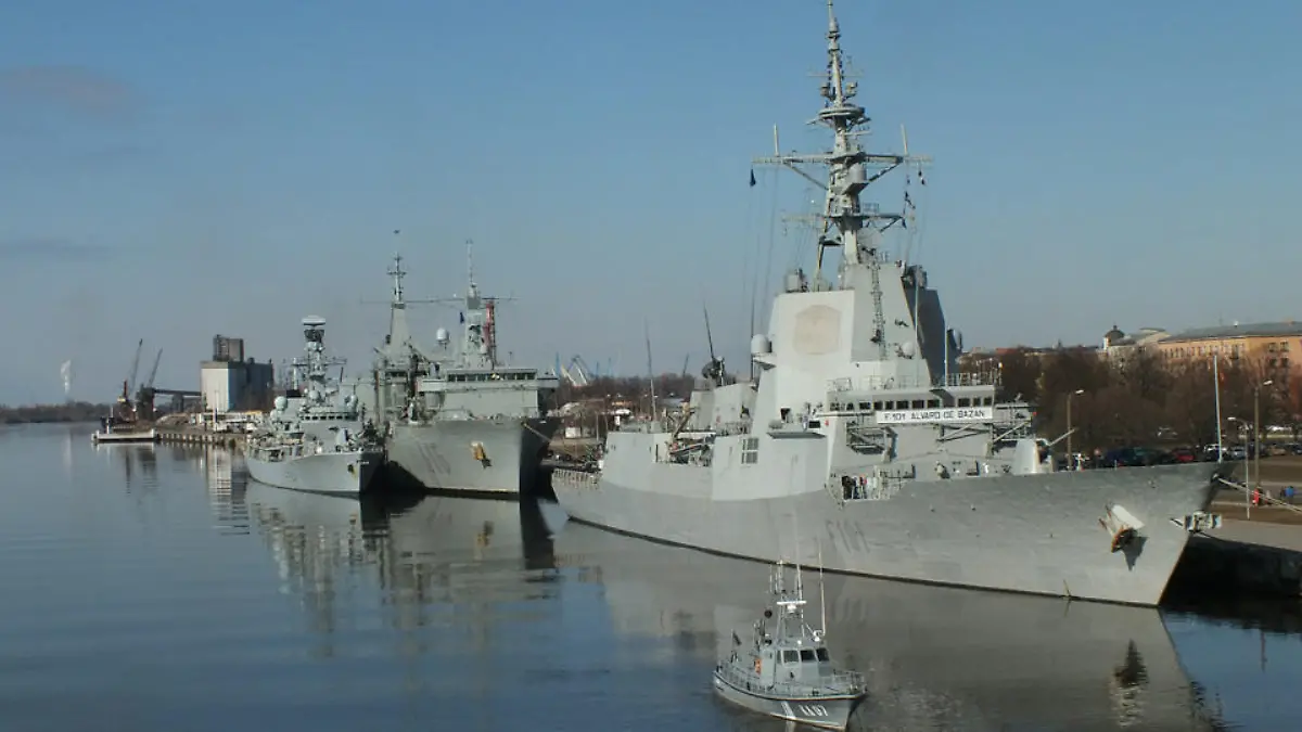 marine-t9457