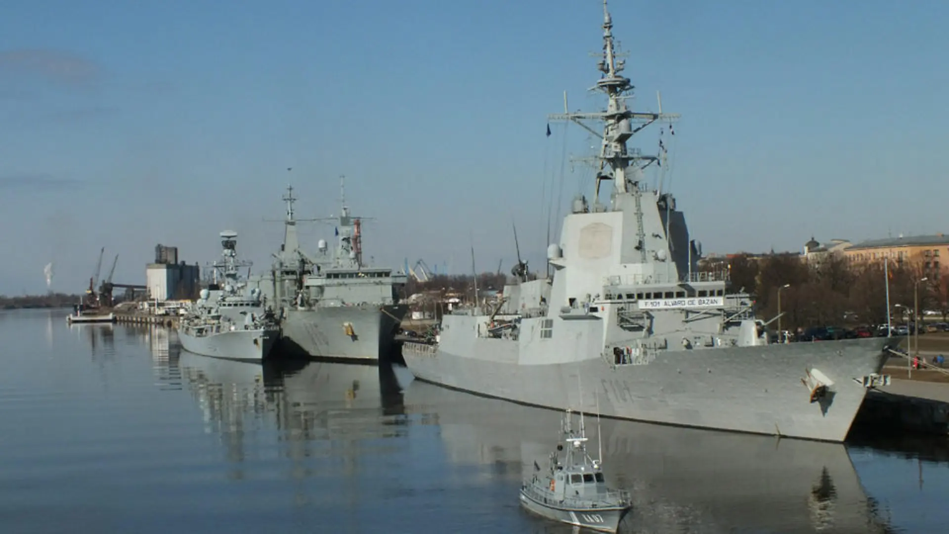marine-t9457