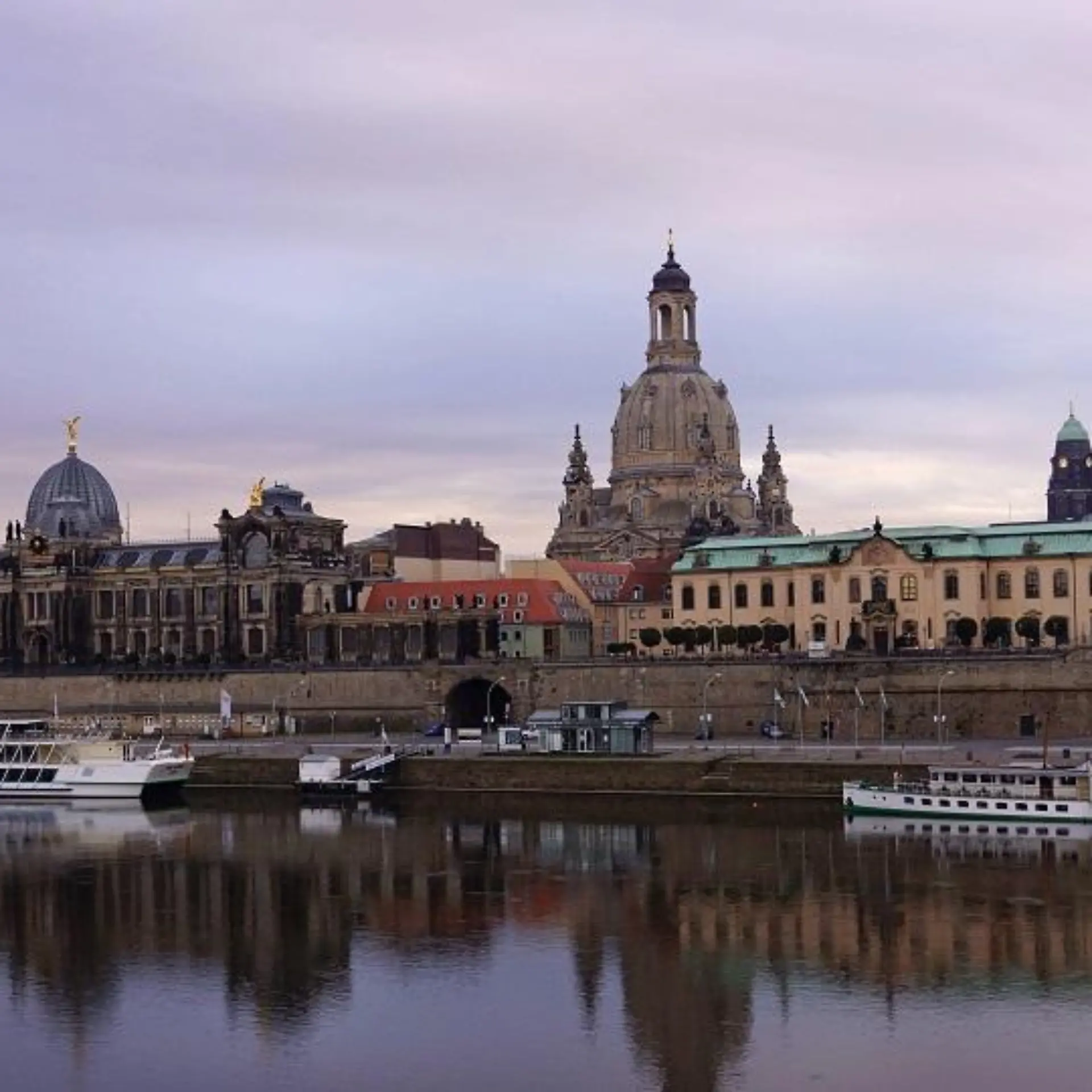 Bild zu: "Dresden"