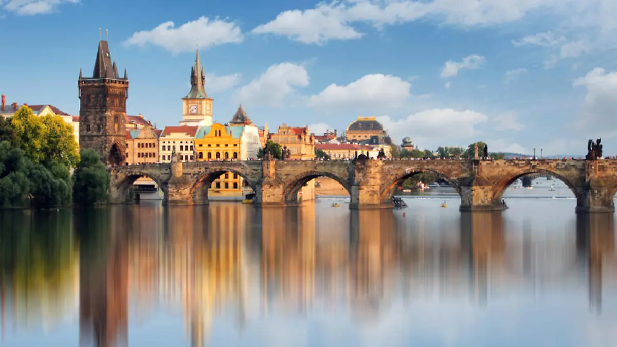prag-t9555