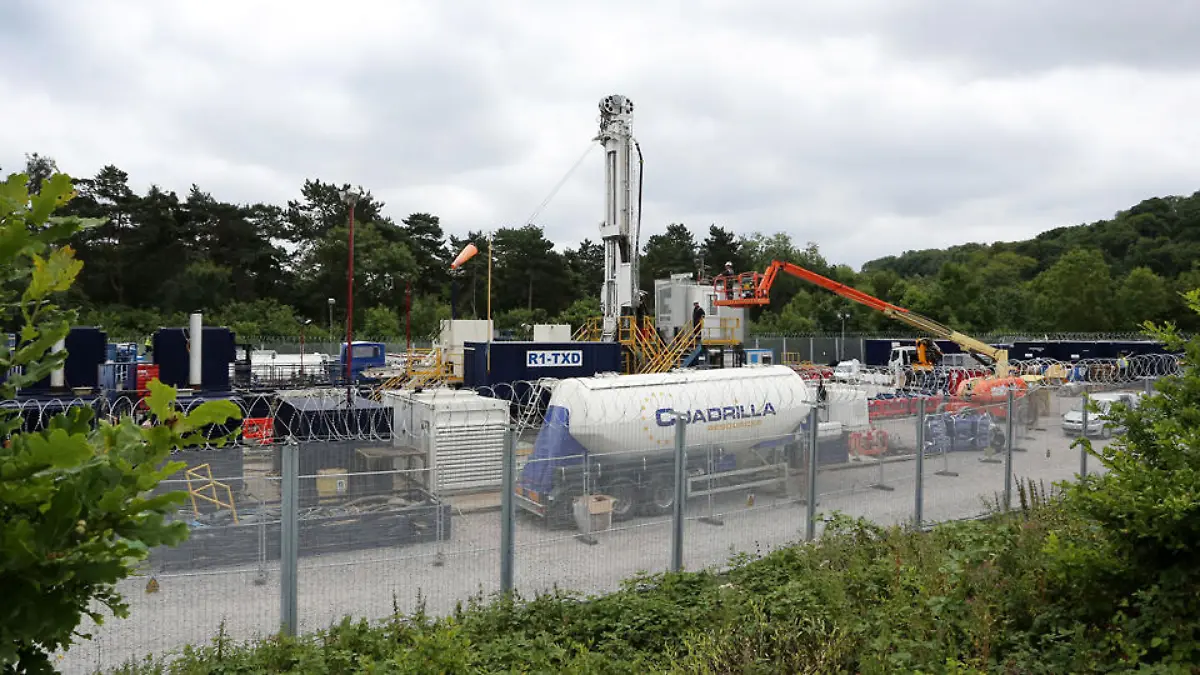 fracking-t9813