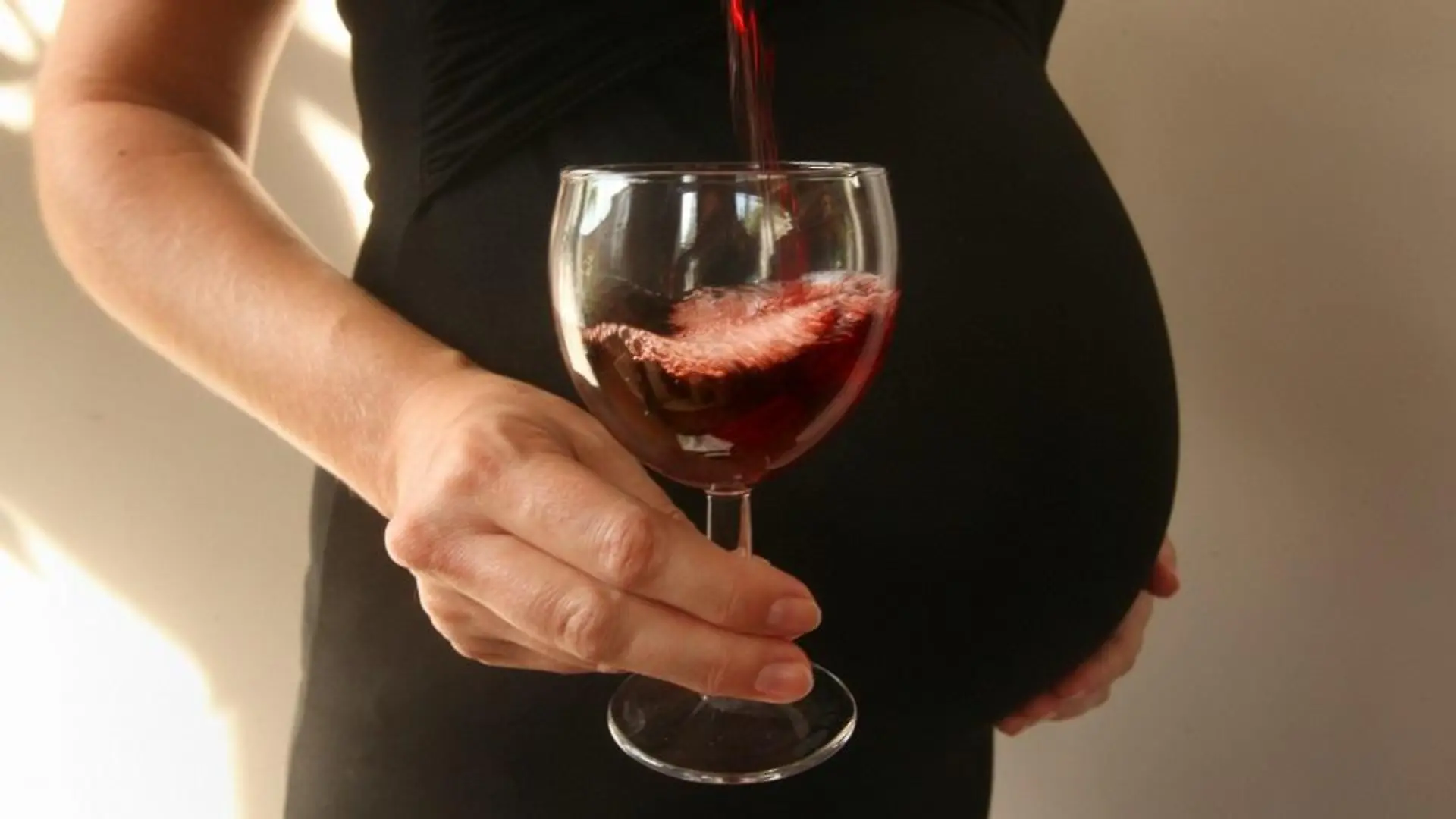 alkohol-in-der-schwangerschaft-t10470