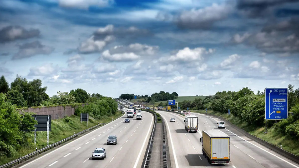 autobahn-4-t10717