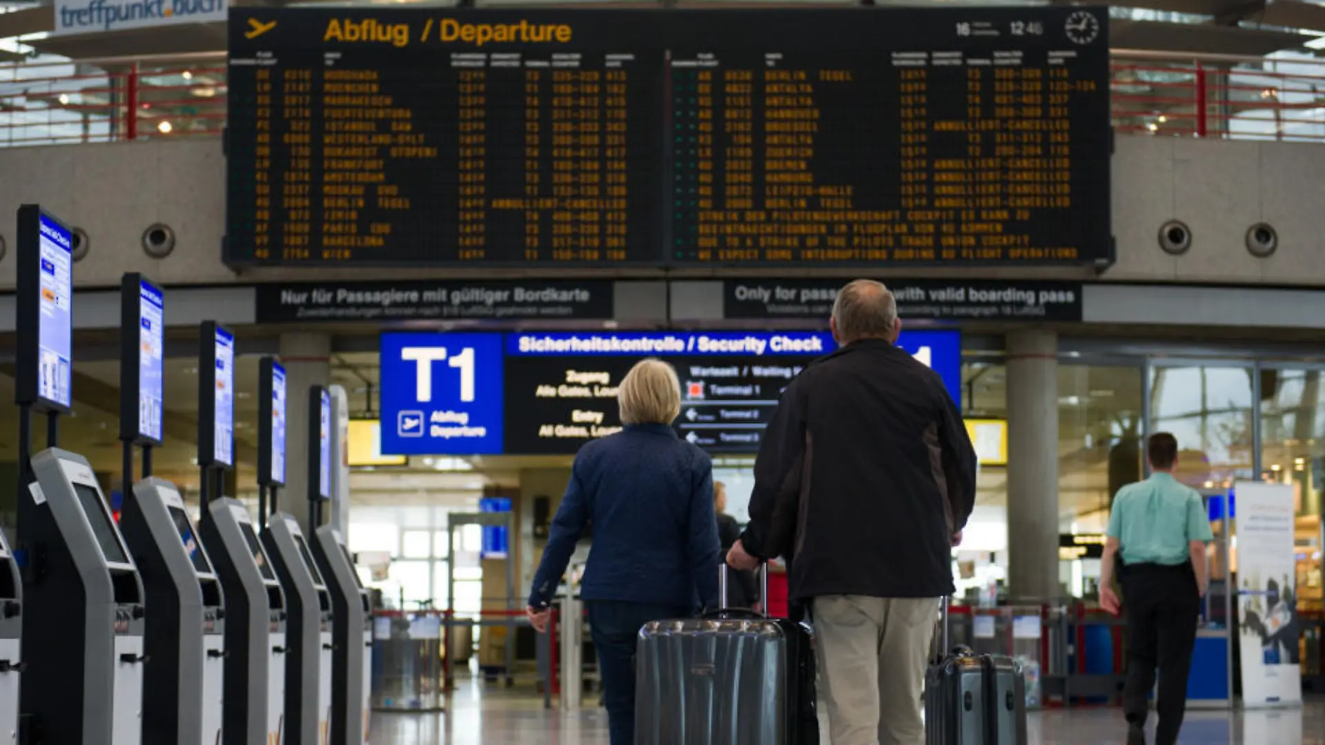 flughafen-stuttgart-t10760