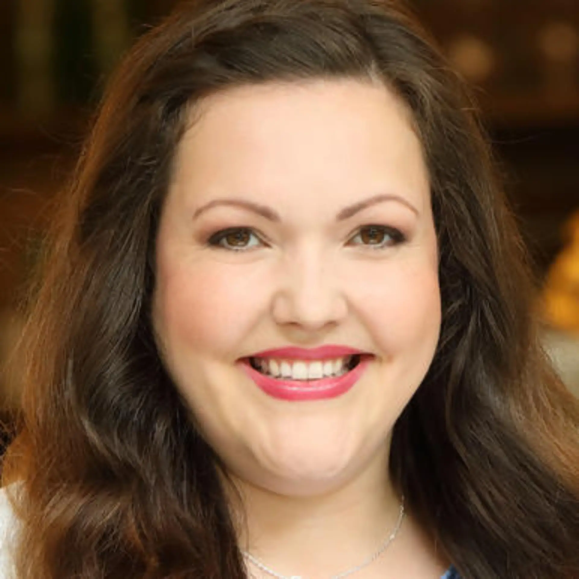 sarah-victoria-schalow-t10988 sarah-victoria-schalow-t10988