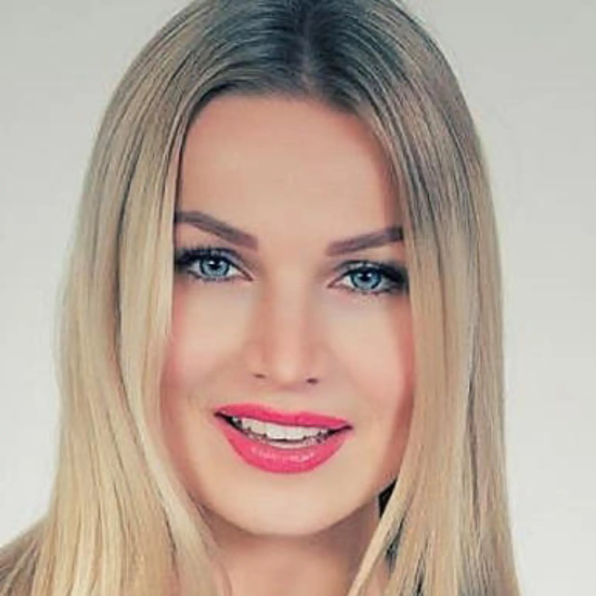 katja-kalugina-t11089 katja-kalugina-t11089