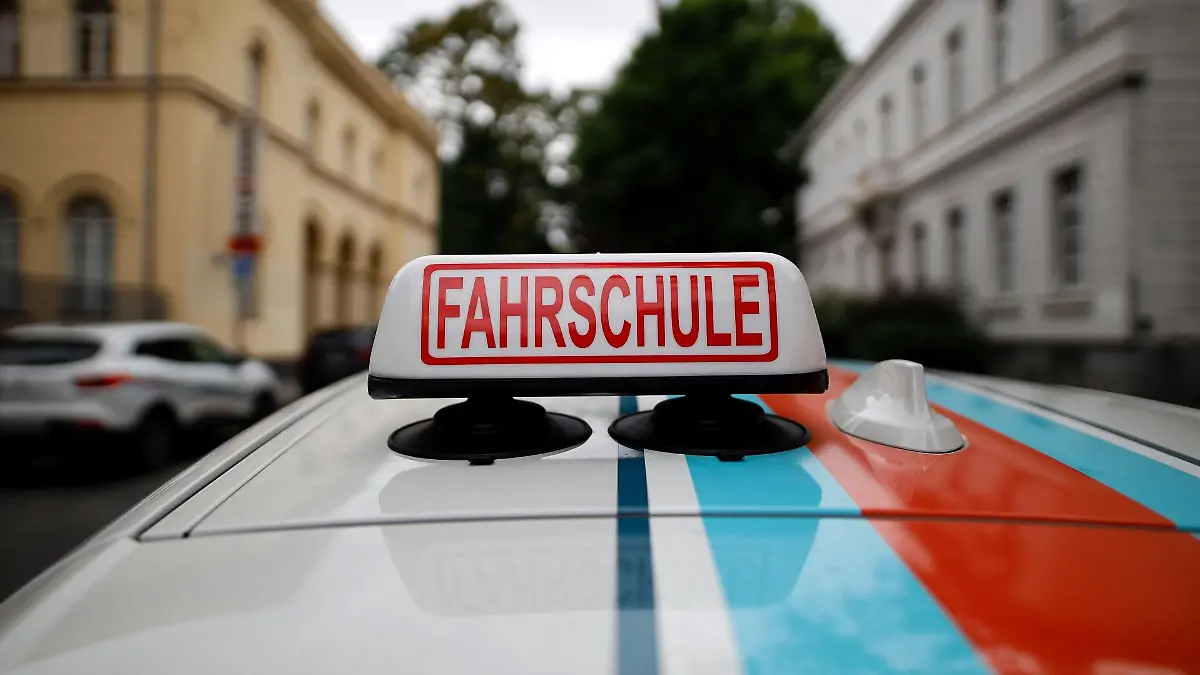fahrschule-t11895
