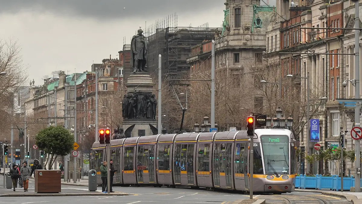 strassenbahn-t12816