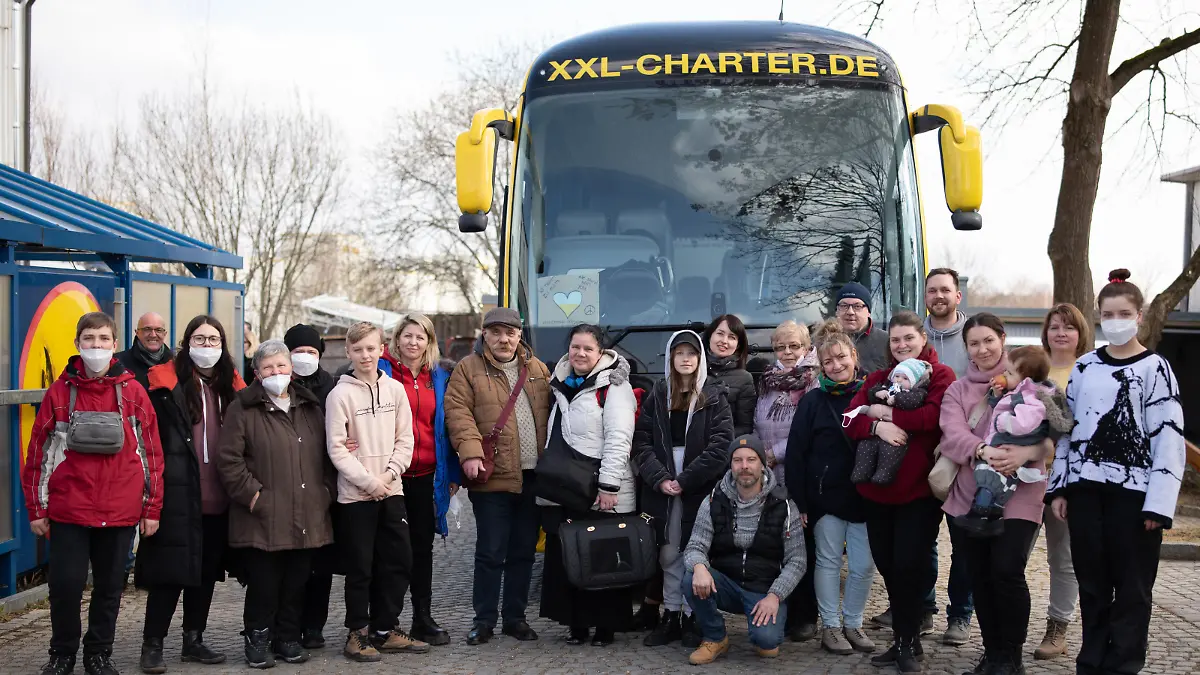 Die Evakuierungsbusse sind voll