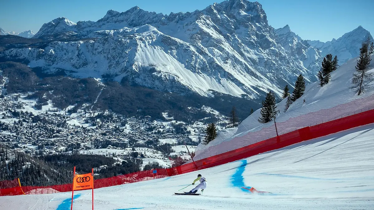 ski-wm-t13863
