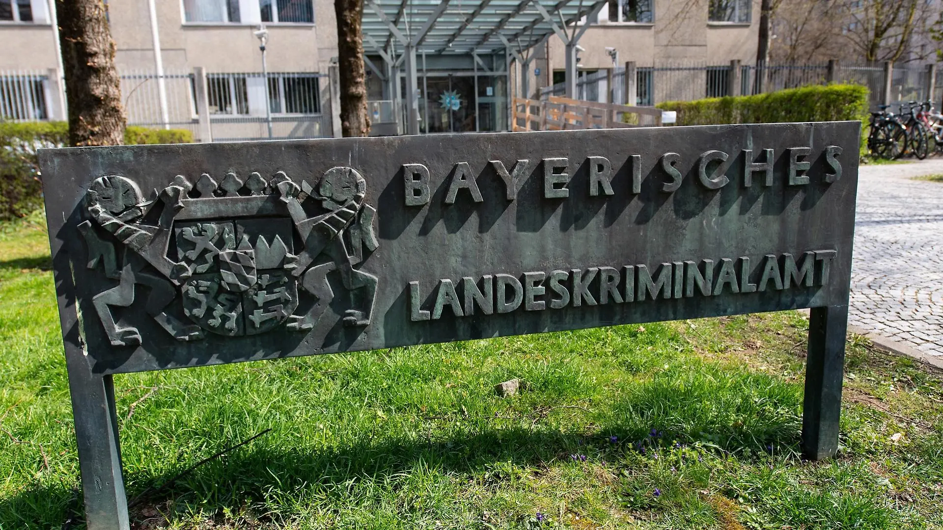 landeskriminalamt-t14325