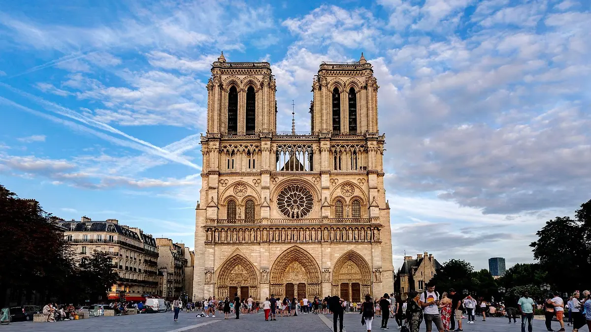 notre-dame-t14418