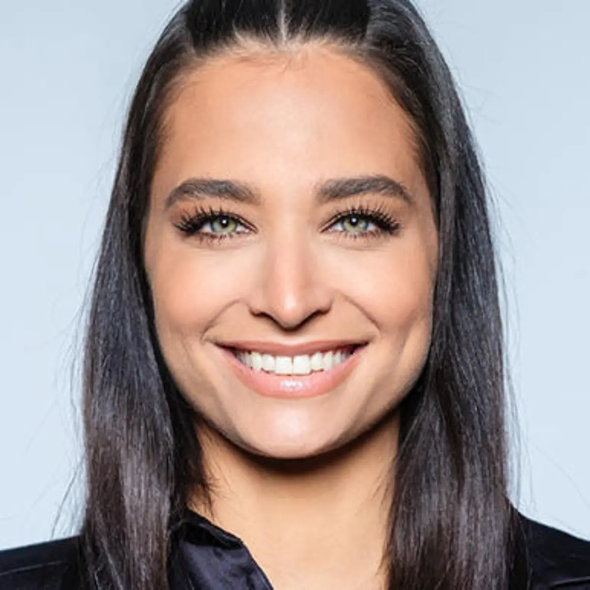 amira-pocher-t15104