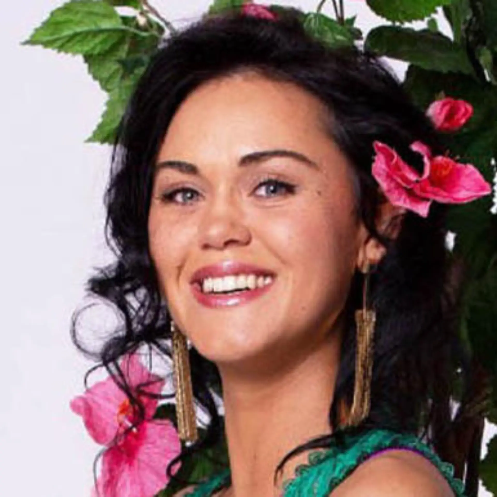 vanessa-neigert-t15107 vanessa-neigert-t15107