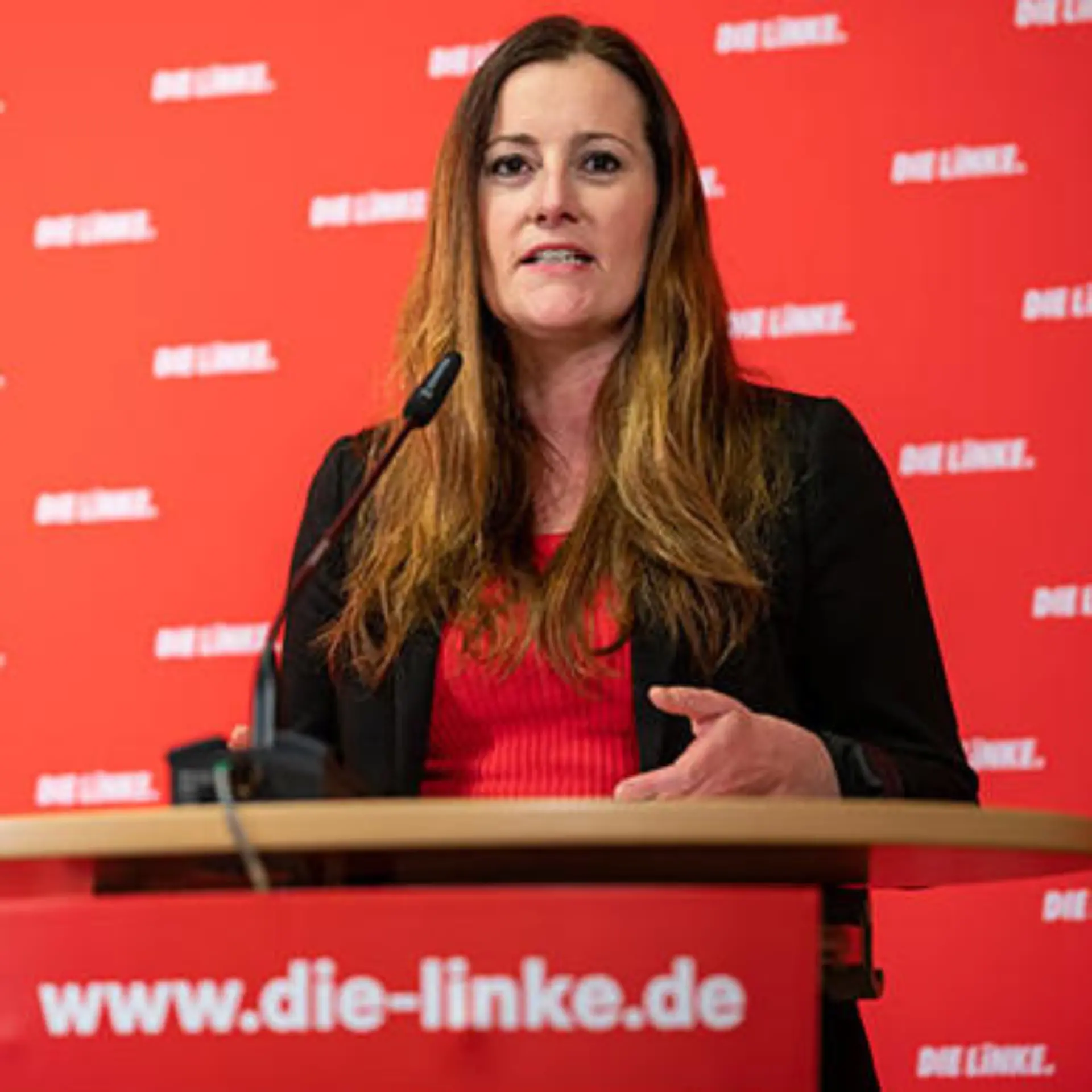 janine-wissler-t15386 janine-wissler-t15386