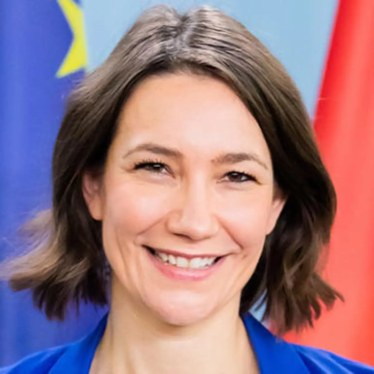 anne-spiegel-t16099