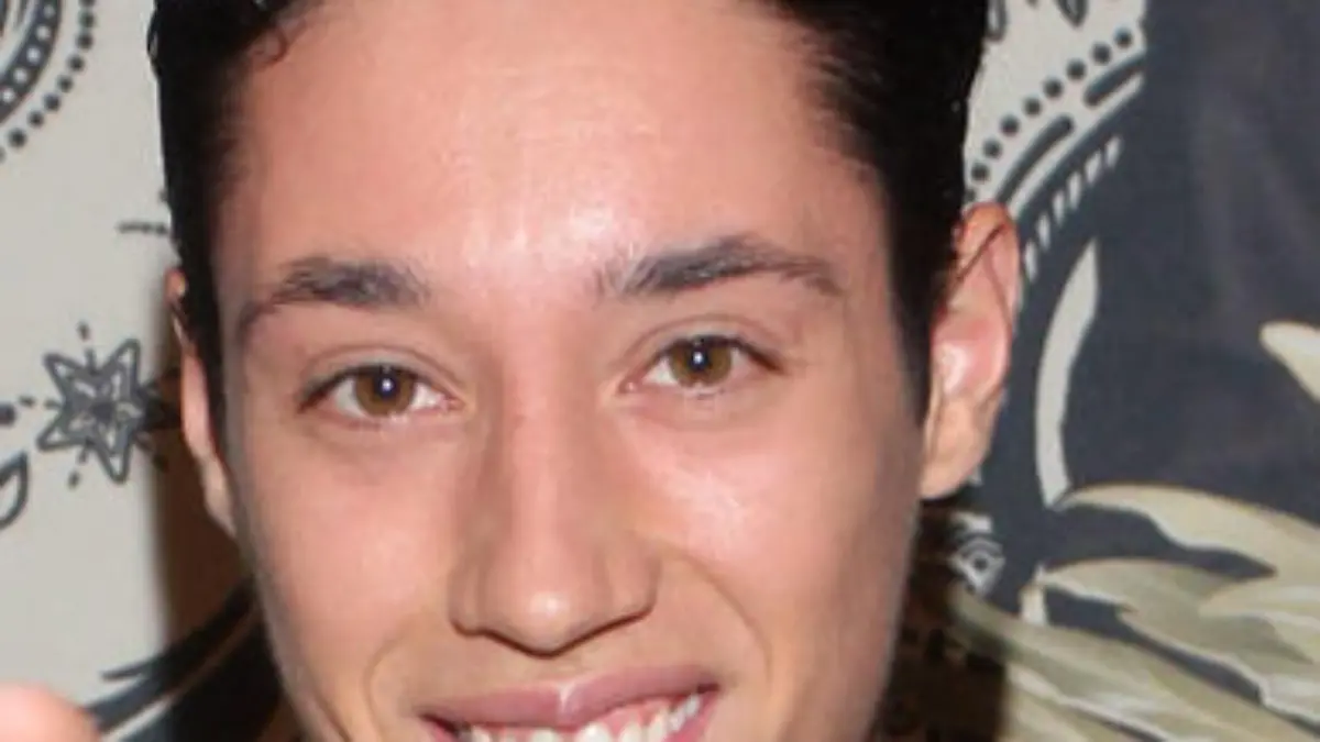 rene-casselly-t16297