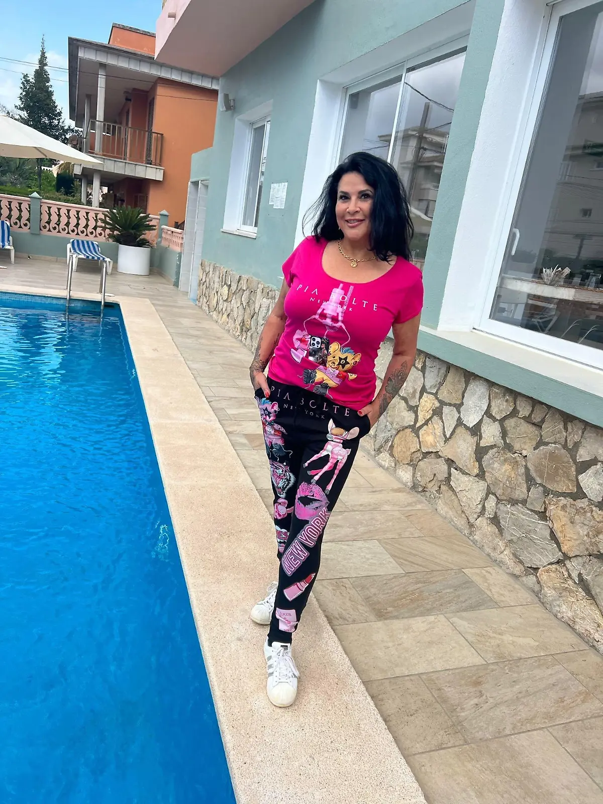 Iris Klein auf Mallorca in Pia Bolte