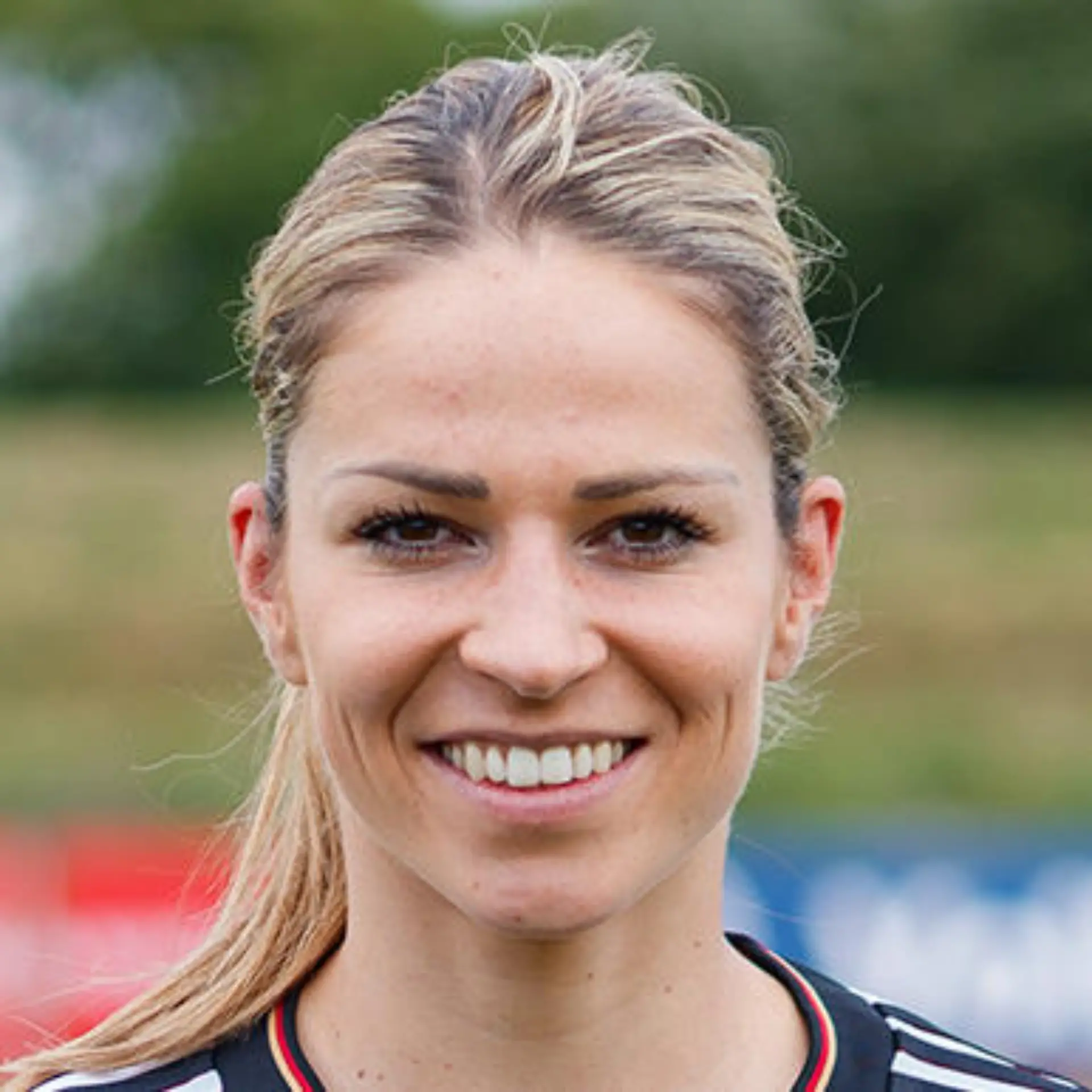 melanie-leupolz-t17278 melanie-leupolz-t17278