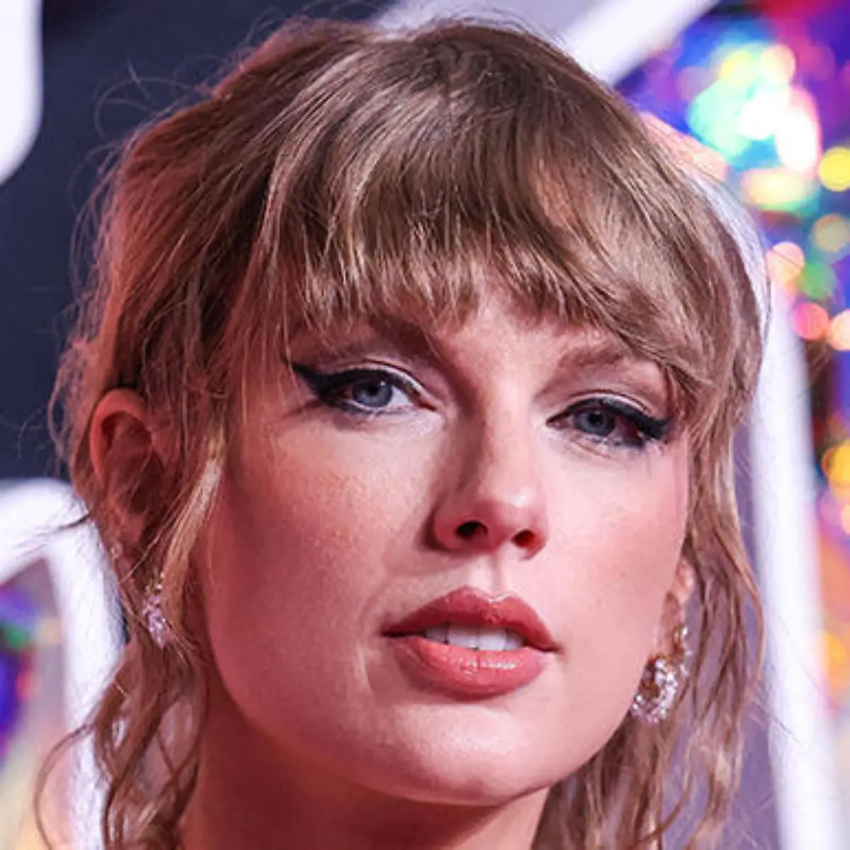 taylor-swift-t17639