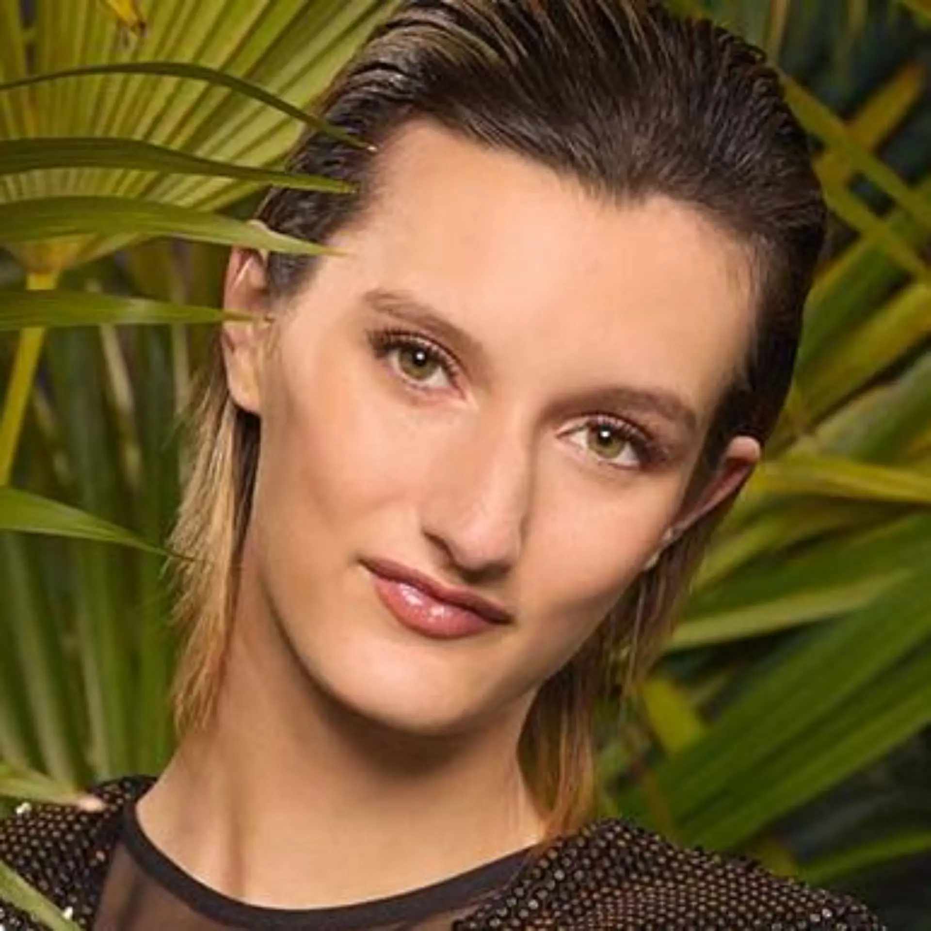 anya-elsner-t17723