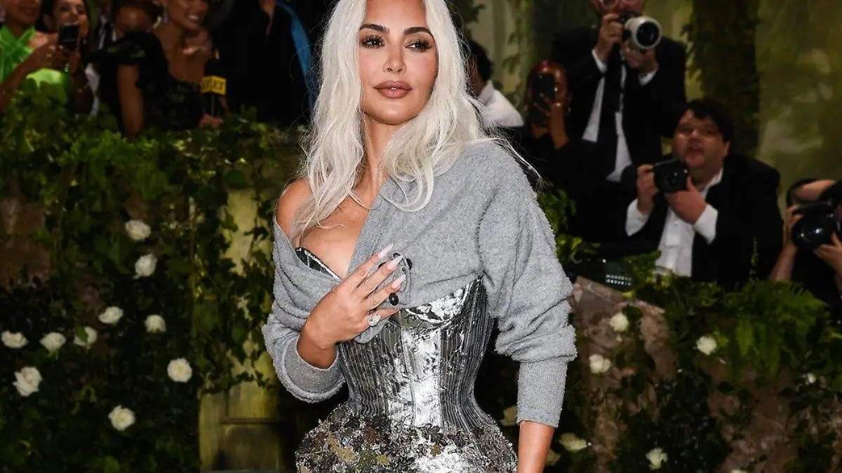 Atmen fast unmöglich: Kim Kardashian verrät Details zur Met Gala