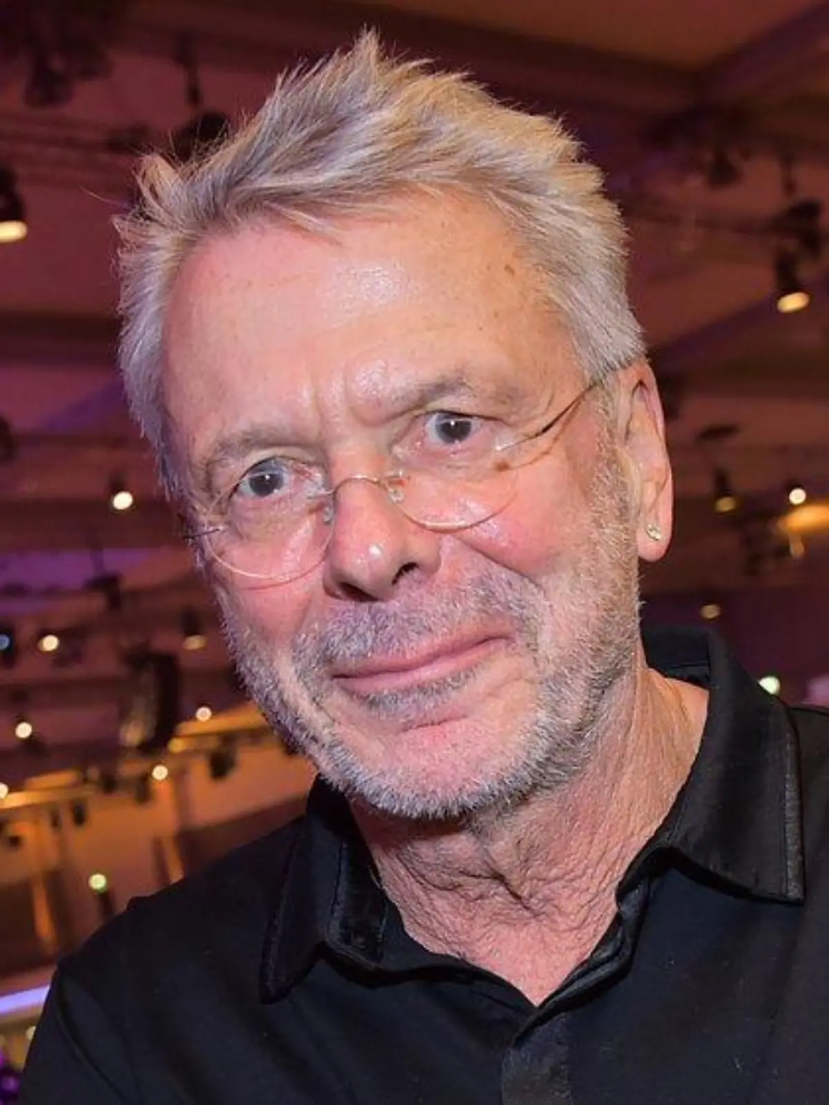 Reinhard Mey wieder auf Platz eins der Albumcharts