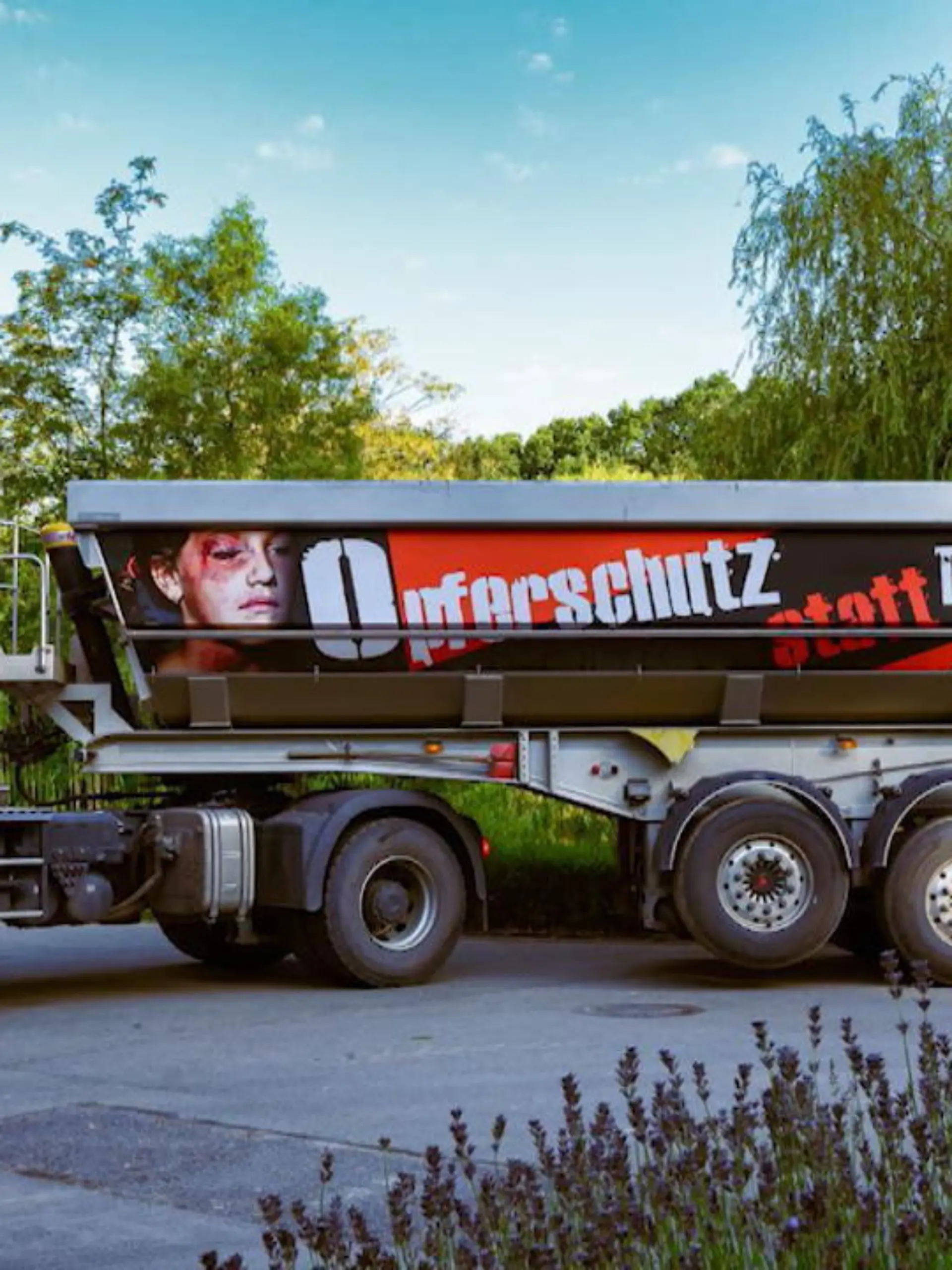 Bild zu: "Schüler regen sich auf"