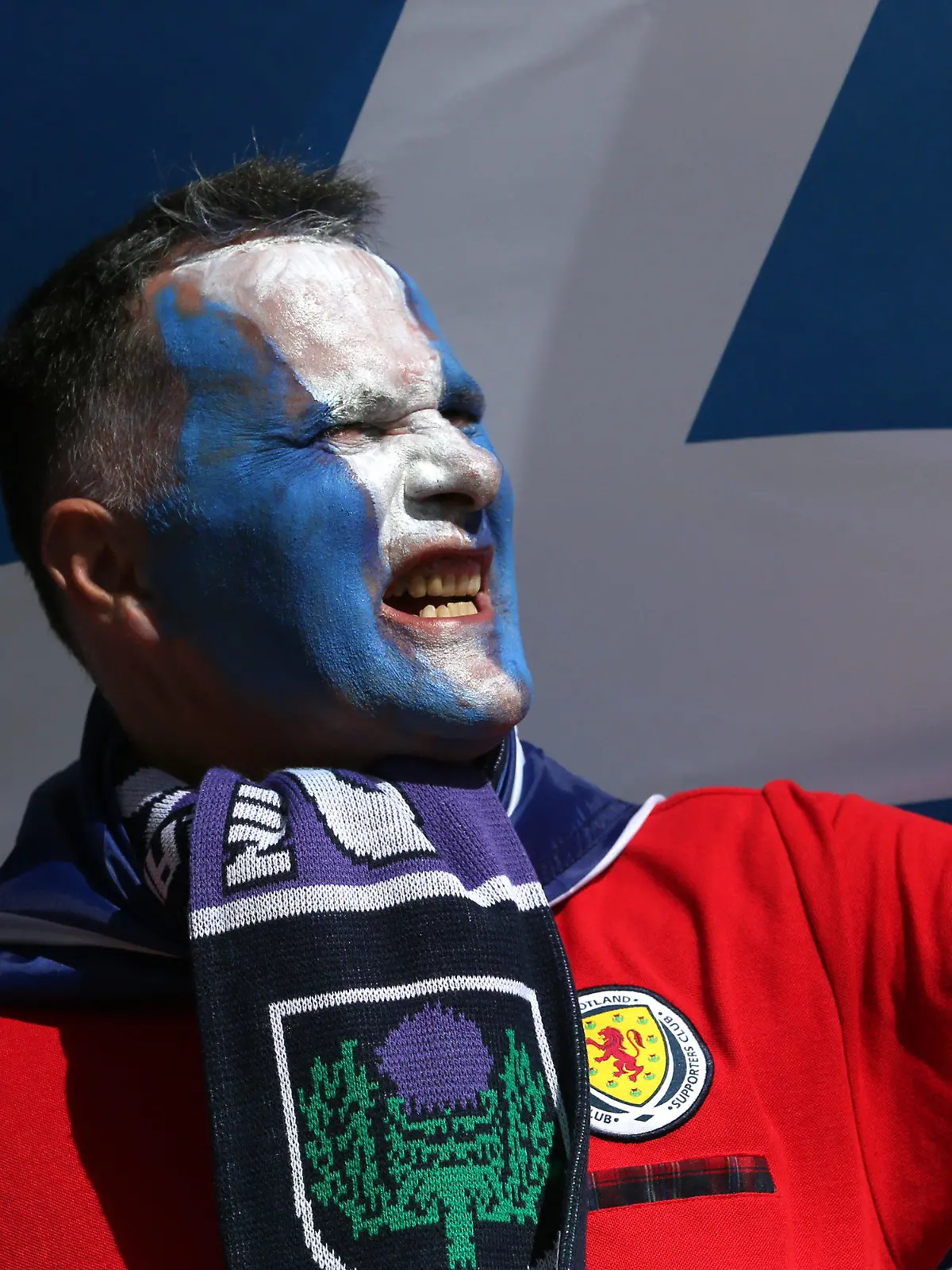 Fußball: WM-Qualifikation, Europa, Gruppenphase, Gruppe F, 6. Spieltag, Schottland - England am 10.06.2017 im Hampden Park in Glasgow (Schottland). Ein schottischer Fan vor dem Spiel. Foto: Jane Barlow/PA Wire/dpa +++(c) dpa - Bildfunk+++