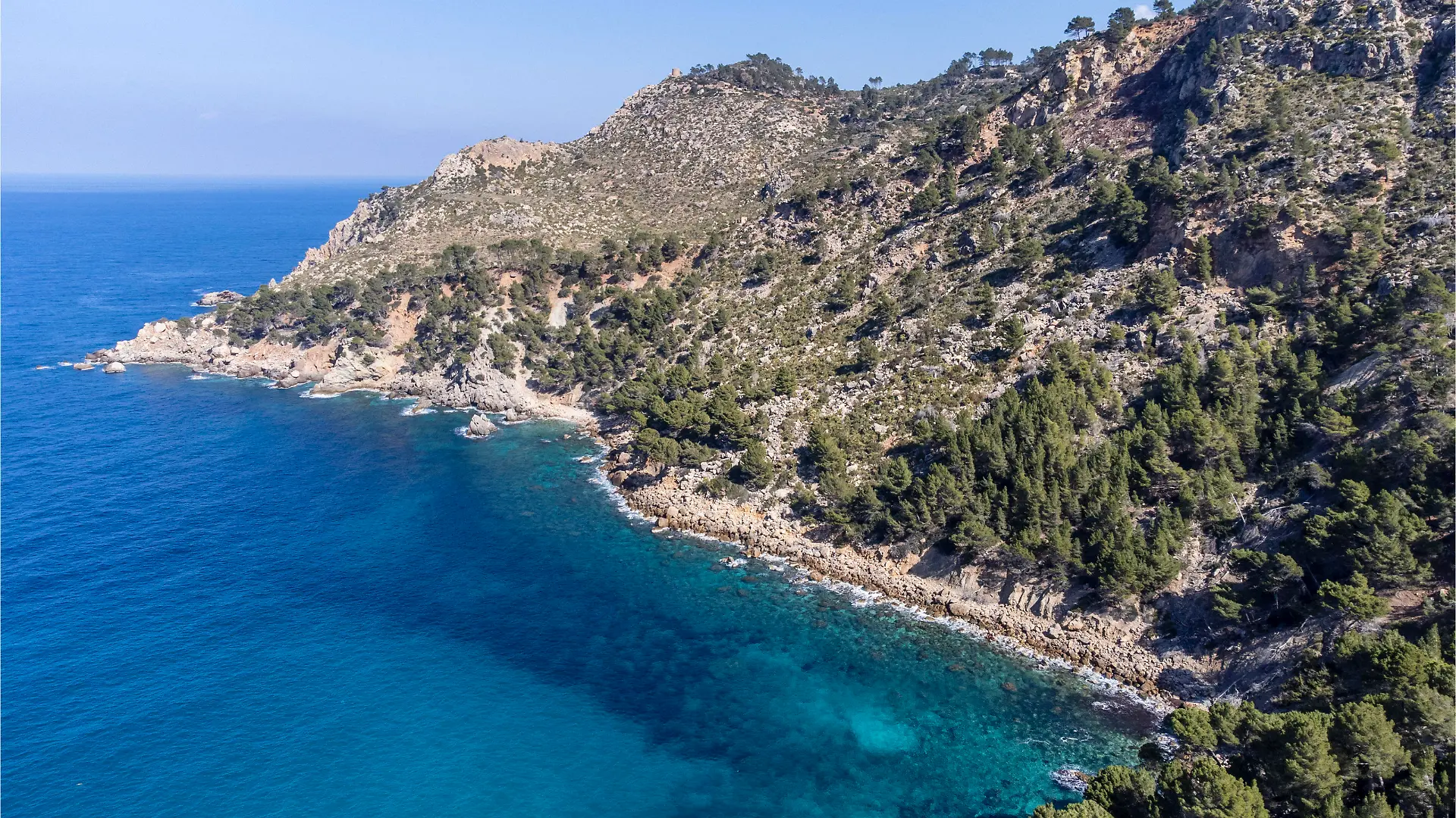 Die Leiche eines Deutschen lag am Wegesrand auf Mallorca.