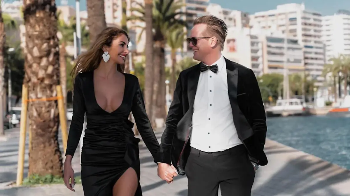 Janina Youssefian und ihr Verlobter Andreas