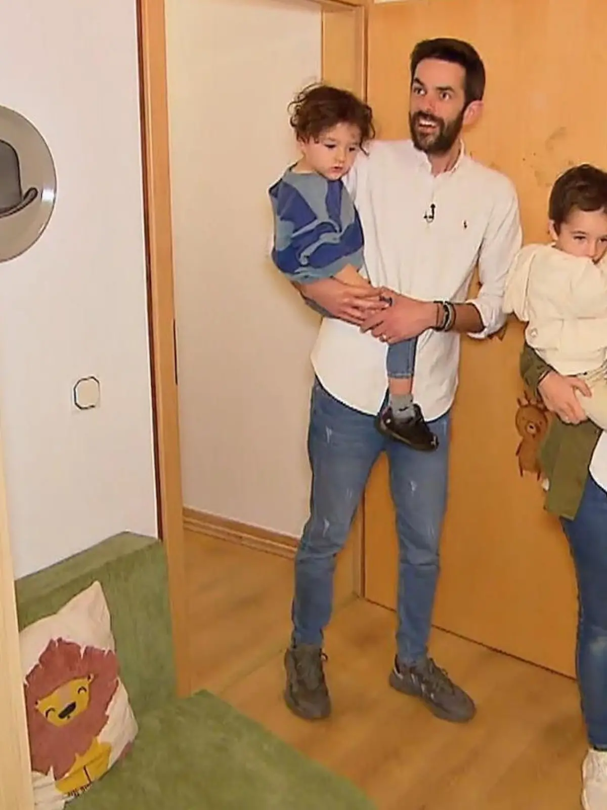 Bild zu: "Die Jungs von Fotios und Marianna bekommen ein Kinderparadies"
