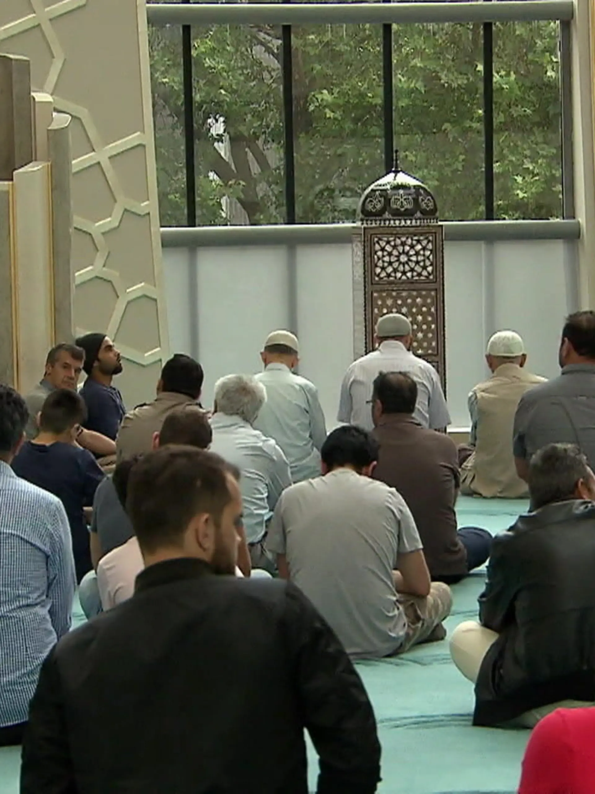 Bild zu: "Islamverband will Ausbildung erweitern"