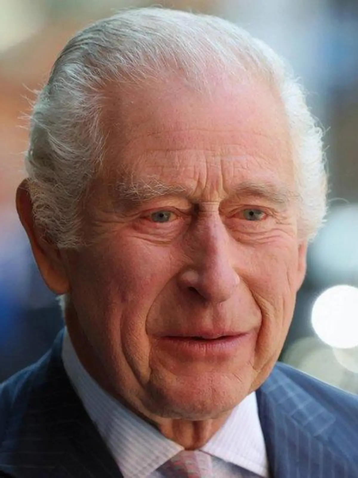 König Charles III. reist trotz seiner Krebsbehandlung nach Frankreich