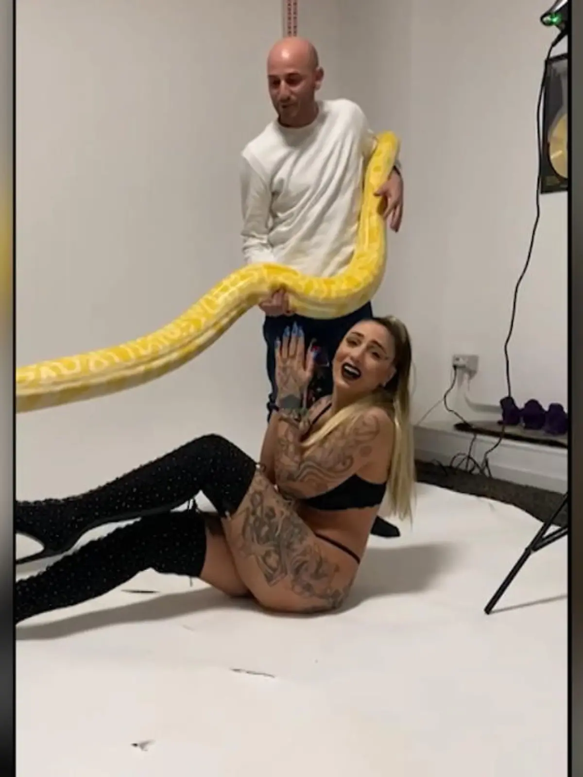 Mailand - Fotoshooting und mitten drin ein Model namens Luciana Campolongo, die sich selbst Lucky Luciana nennt. Lucky, also glücklich ist sie nur leider nicht.