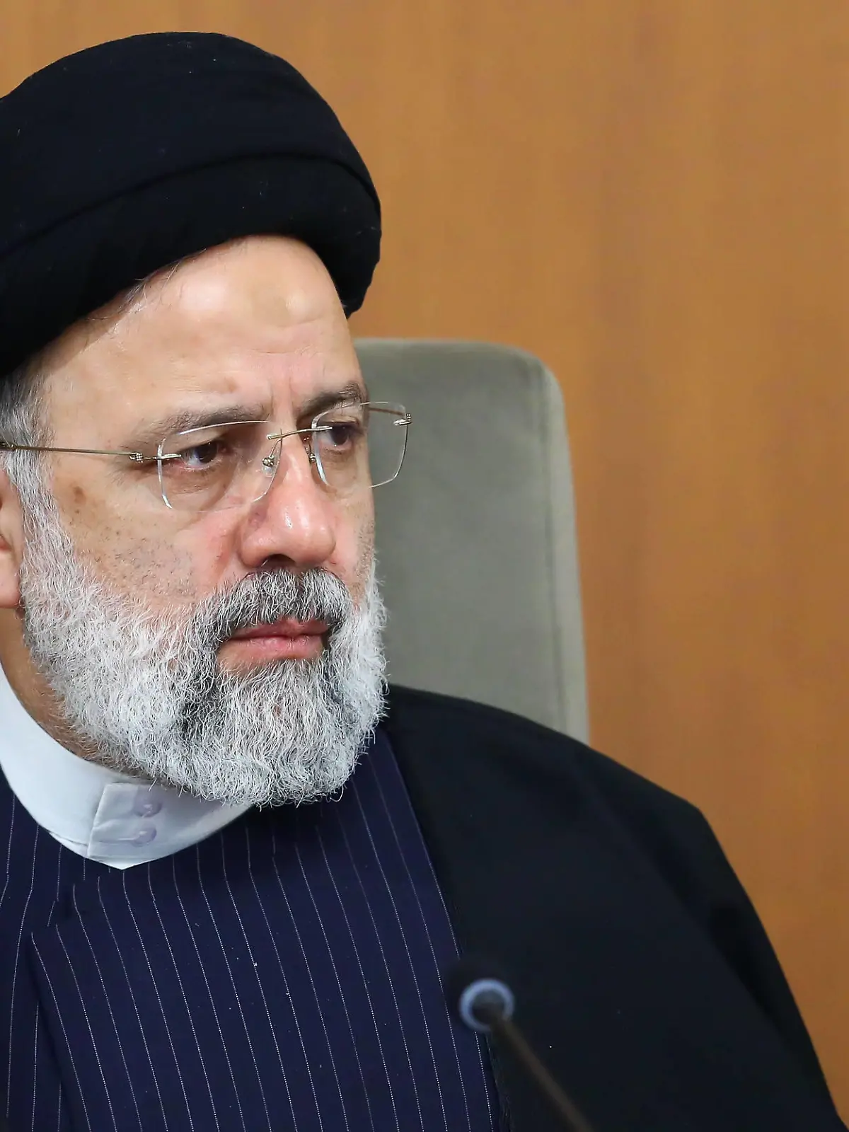 February 18, 2024, Tehran, Iran: Iranian President EBRAHIM RAISI speaks during a government meeting. Tehran Iran - ZUMAi98_ 20240218_zih_i98_029 Copyright: xIranianxPresidencyx