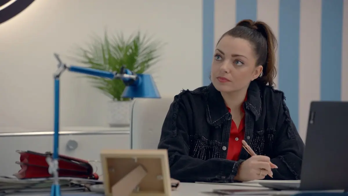 Bei Emily macht sich ein ungutes Gefühl breit.