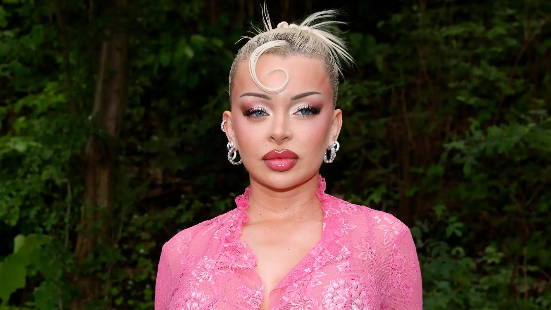 Sängerin Katja Krasavice beim BILD Renntag 2024 auf der Trabrennbahn Gelsenkirchen. Gelsenkirchen, 01.05.2024