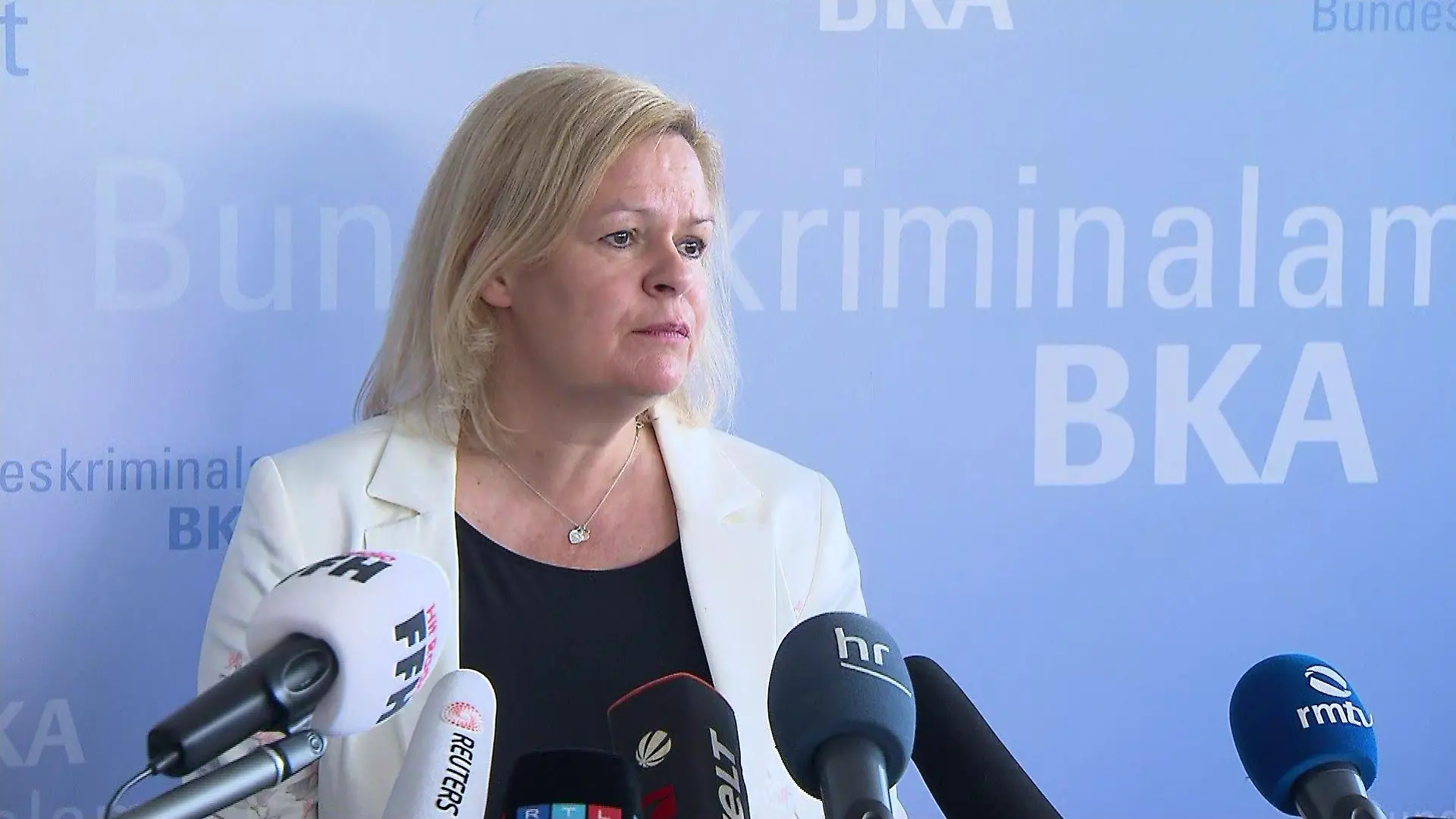 Nancy Faeser beim Wiesbadener BKA