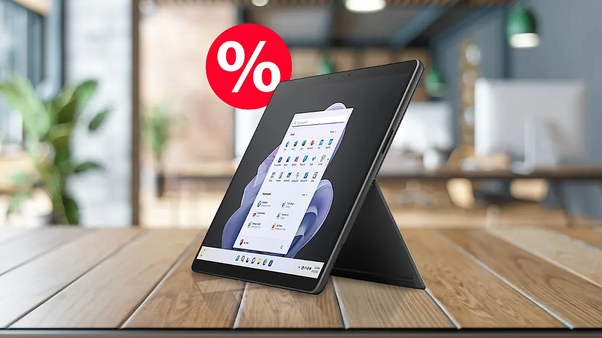 Prime Day: Microsoft Surface Pro 9 steht auf dem Tisch.