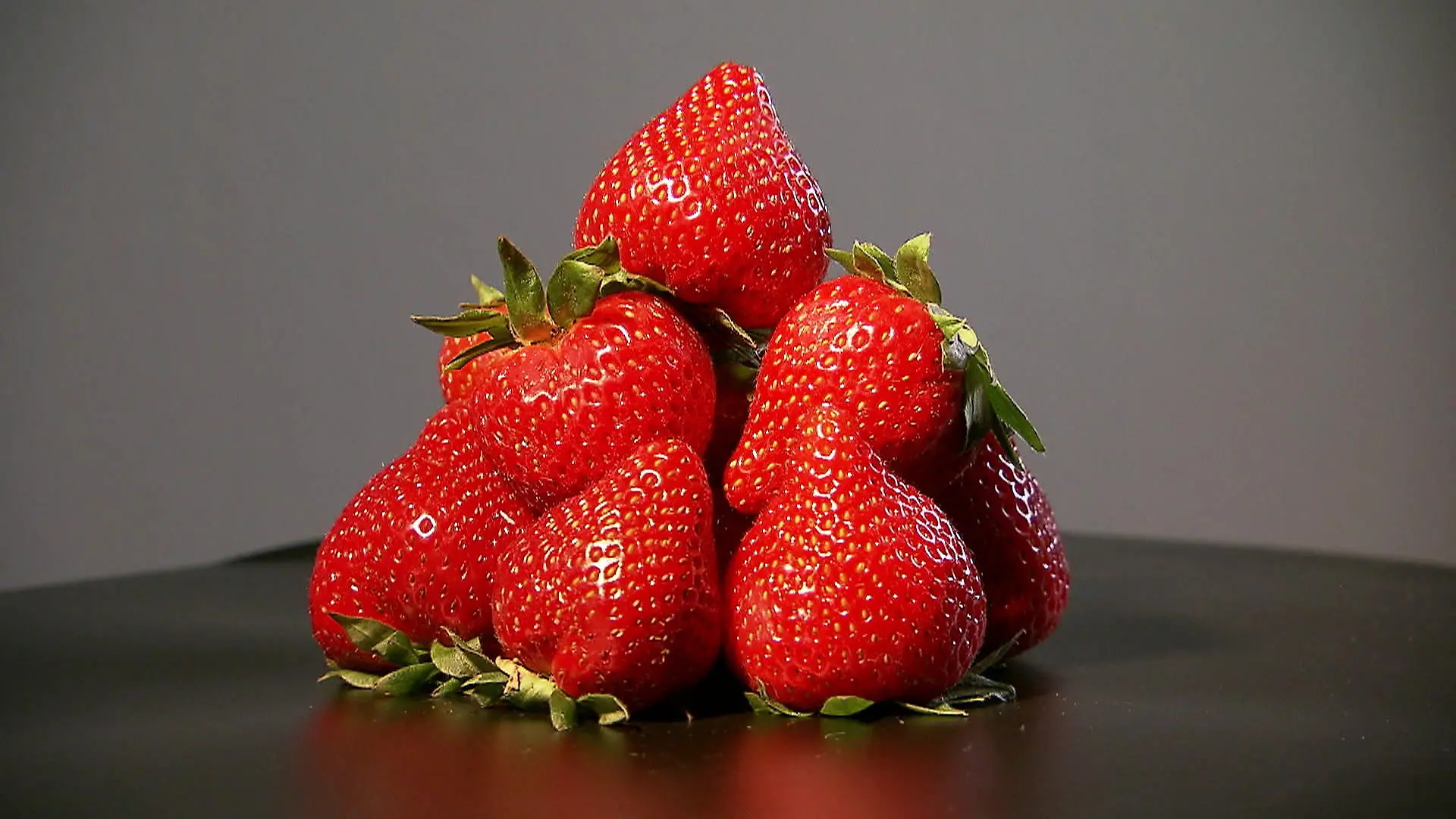 Welche Erdbeeren ihr bedenkenlos verzehren könnt Die Saison ist eröffnet!