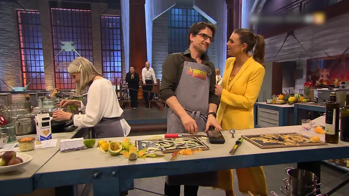 "Man kann das schon Liebe nennen" Oliver Mommsen ist schwer verliebt