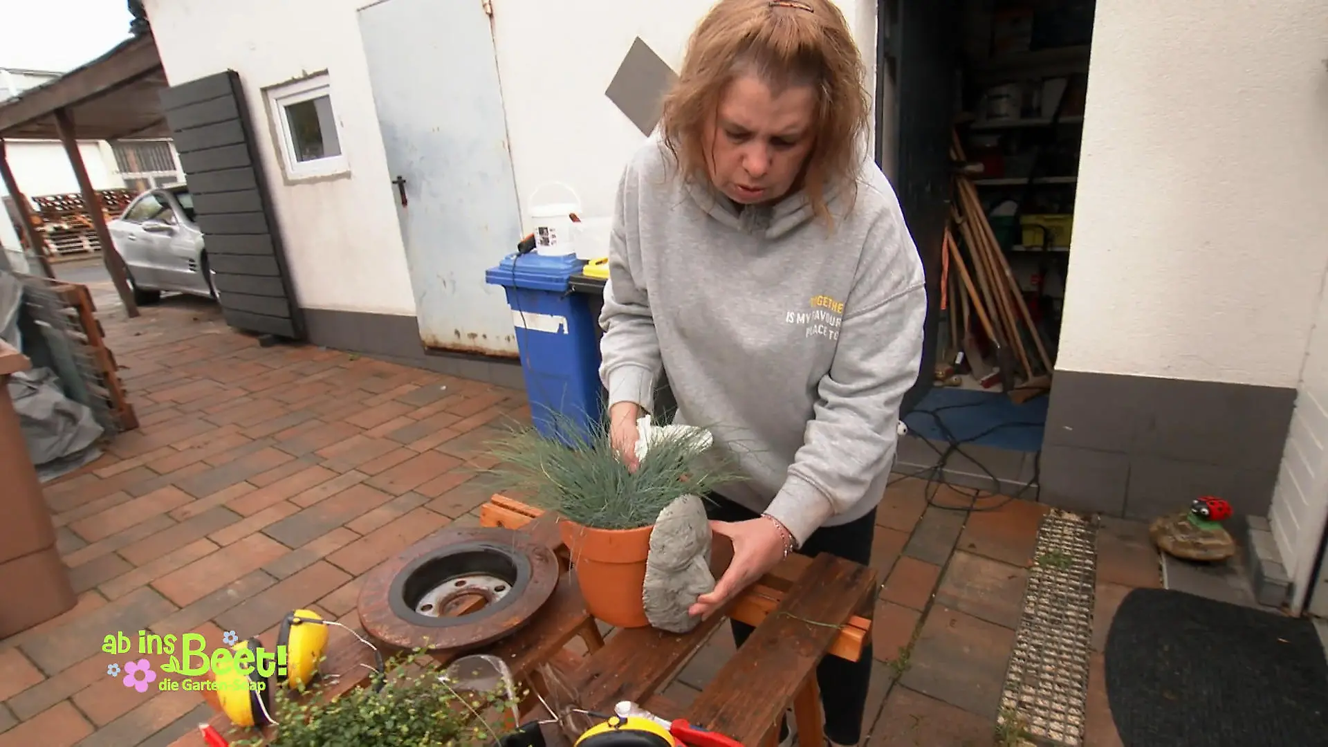 Aus Blumentopf wird Pflanzfigurenkopf Endspurt