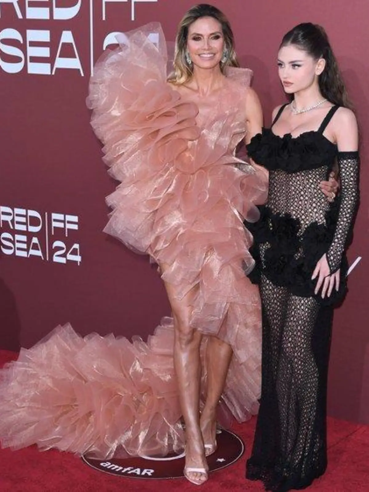Heidi Klum verteilt in Cannes Küsse, aber nicht an Ehemann Tom Kaulitz
