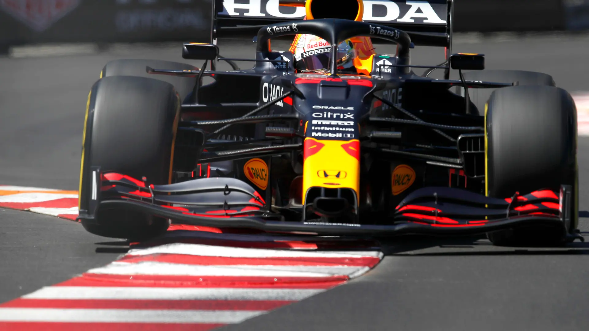 Formula 1 2021: Monaco GP CIRCUIT DE MONACO, MONACO - MAY 20: Max Verstappen, Red Bull Racing RB16B during the Monaco GP at Circuit de Monaco on Thursday May 20, 2021 in Monte Carlo, Monaco. Photo by Zak Mauger / LAT Images Images PUBLICATIONxINxGERxSUIxAUTxHUNxONLY GP2105_131104_54I8262 