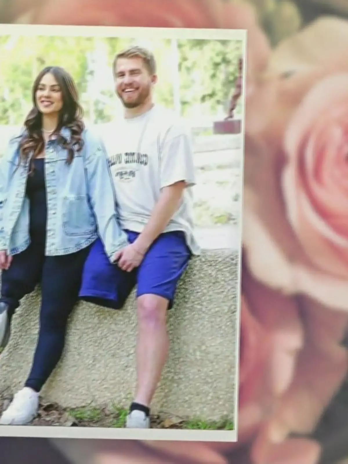 Liebe trotz Hass! Gali und Ben sind seit sieben Jahren ein Paar. Am 7. Oktober besuchen sie das Supernova-Festival in Israel und verlieren beide durch eine Granate von Hamas-Terroristen ihr rechtes Bein: Jetzt zeigen die der ganzen Welt: Bei ihnen siegen nicht Hass und Terror, sondern nicht als die Liebe! Sie bereiten sich auf eine besondere Hochzeit vor, die am 25. Juli stattfinden soll. Wie sich das Paar zurück ins Leben und zum Altar kämpft, seht ihr hier im Video.
