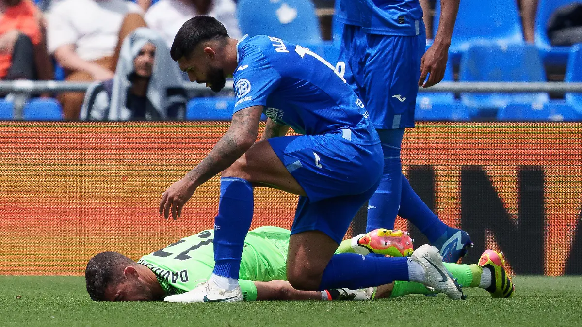 David Soria of Getafe CF is treated on the green and taken by ambulance to the Hospital during the Spanish League, LaLiga EA Sports, football match played between Getafe CF and RCD Mallorca at Coliseum de Getafe on May 26, 2024, in Getafe, Madrid, Spain.
