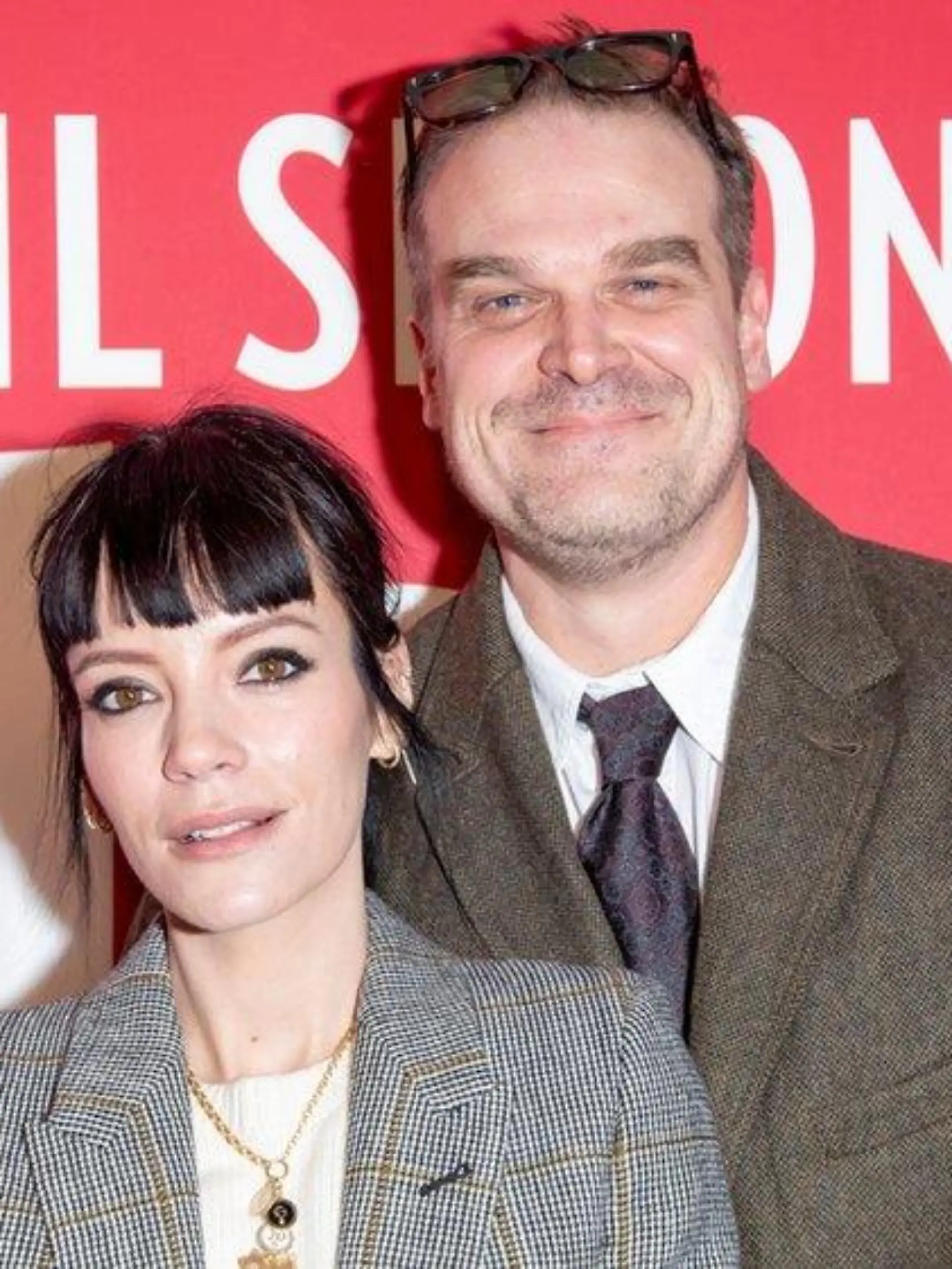 Gegen die Handy-Sucht: Lily Allen lässt ihr Smartphone kontrollieren