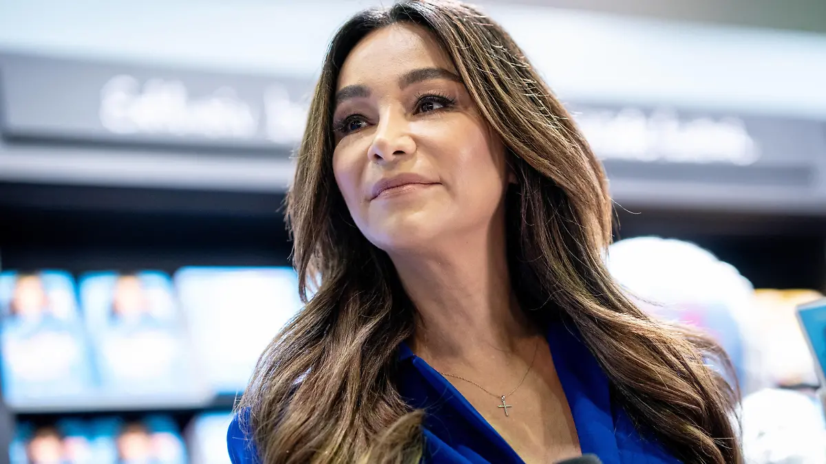 Frankfurter Buchmesse 2023 - Verona Pooth stellt Ihr Buch Die Super MILF am Stand der Buchhandlung Thalia vorFrankfurter Buchmesse 2023 - Verona Pooth stellt Ihr Buch Die Super MILF am Stand der Buchhandlung Thalia vor, Frankfurt Hessen Deutschland Messegelände *** Frankfurt Book Fair 2023 Verona Pooth presents her book The Super MILF at the stand of the bookstore Thalia Frankfurt Book Fair 2023 Verona Pooth presents her book The Super MILF at the stand of the bookstore Thalia, Frankfurt Hesse Germany Fairgrounds