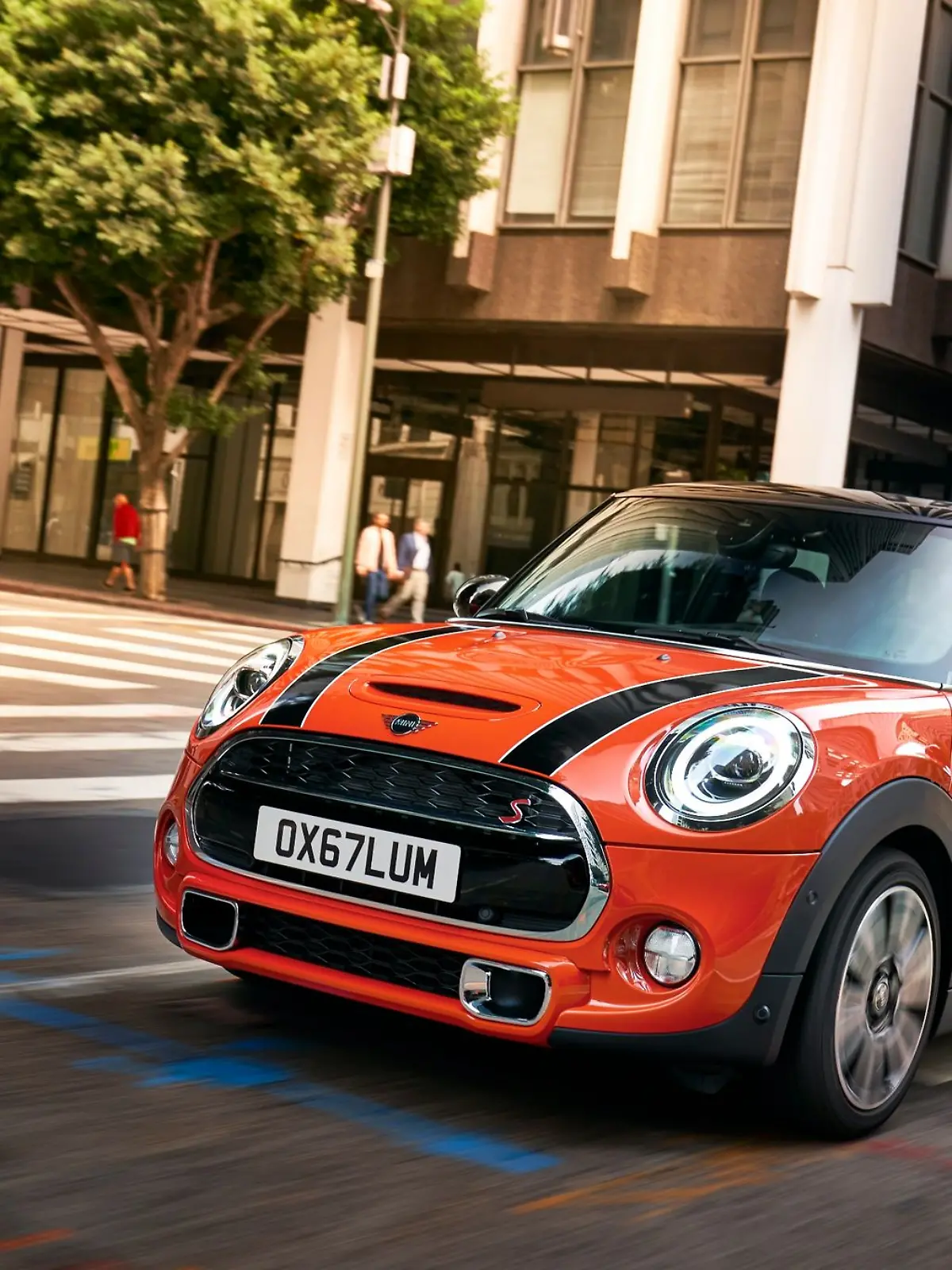 Bild zu: "Brandgefahr bei Elektro-Minis"